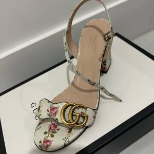 Gucci Women's Floral Heels - Cream and Gold